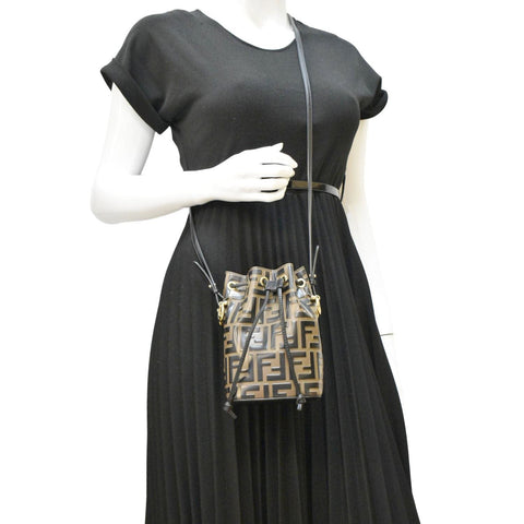 FENDI Mini Mon Tresor Leather Bucket dummy look
