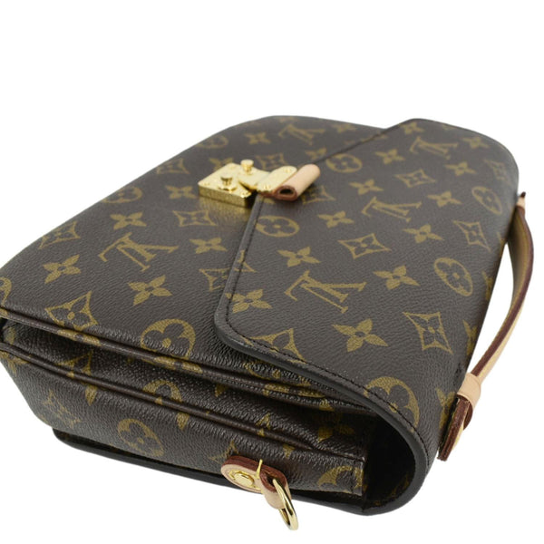 LOUIS VUITTON Metis Pochette Monogram Canvas Crossbody Bag Brown