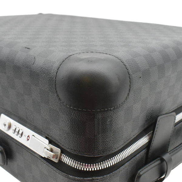 LOUIS VUITTON Horizon 55 Damier Graphite Canvas Rolling Suitcase Black