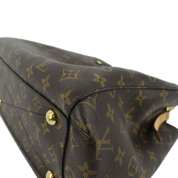 LOUIS VUITTON Montaigne MM Monogram Canvas Shoulder Bag Brown