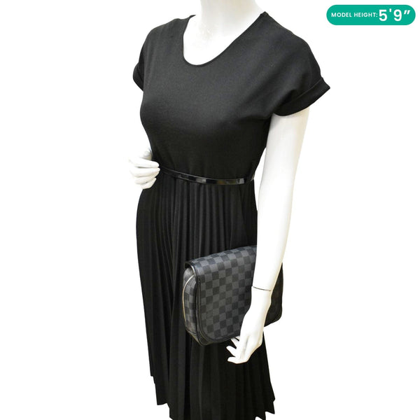 LOUIS VUITTON Damier Graphite Toiletry Cosmetic Pouch Black