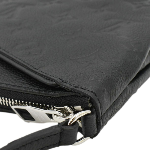 LOUIS VUITTON Empreinte Clutch Crossbody Bag Black upper erighycorner look