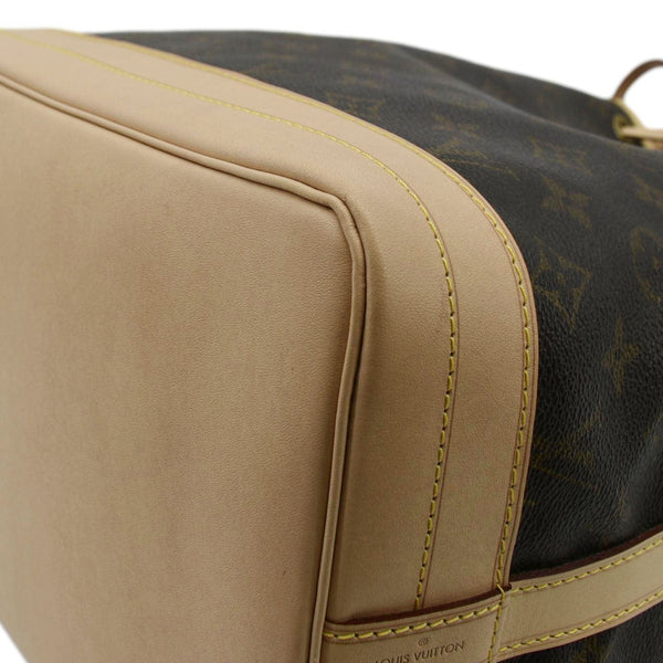 LOUIS VUITTON Brown Shoulder Bag lower right corner look