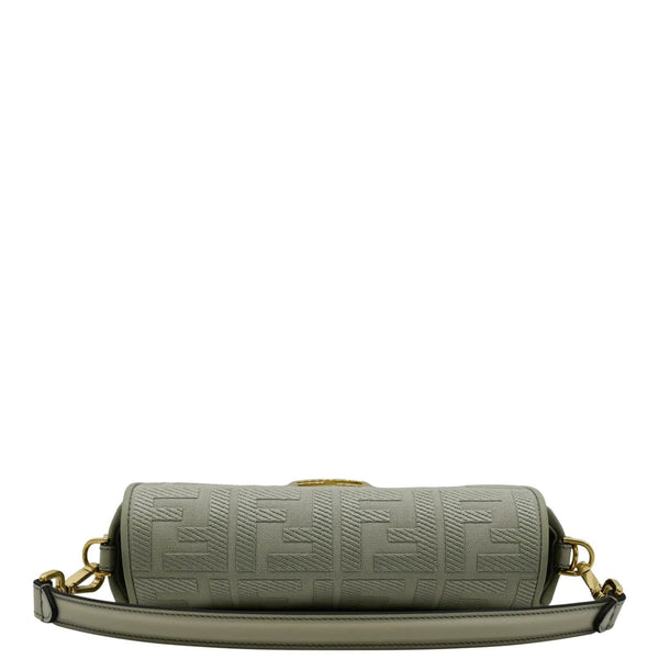 FENDI Baguette Leather Mintgreen upper look