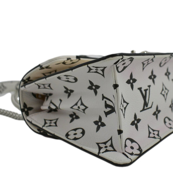 LOUIS VUITTON Wynwood Monogram Vernis Leather Crossbody Bag Beige