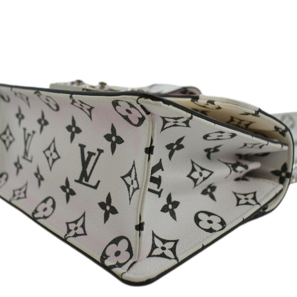 LOUIS VUITTON Wynwood Monogram Vernis Leather Crossbody Bag Beige