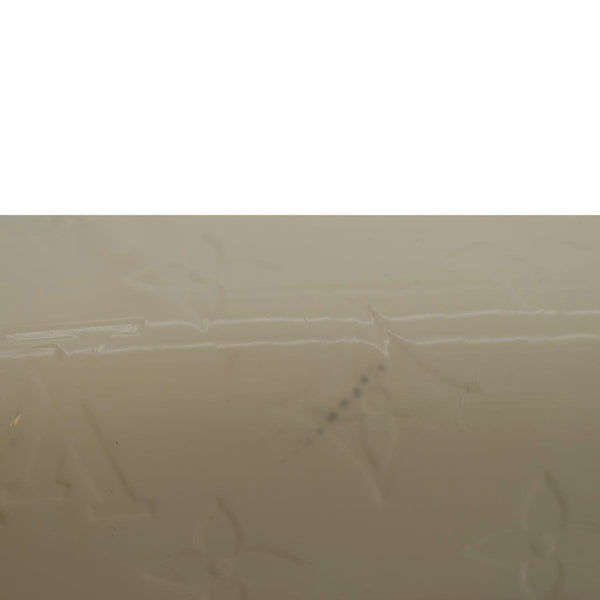 LOUIS VUITTON Wynwood Monogram Vernis Leather Crossbody Bag Beige