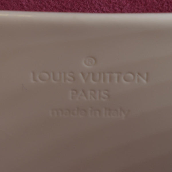 LOUIS VUITTON Wynwood Monogram Vernis Leather Crossbody Bag Beige