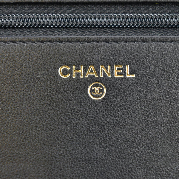 CHANEL Boy Flap Woven Raffia Leather Shoulder Bag Black