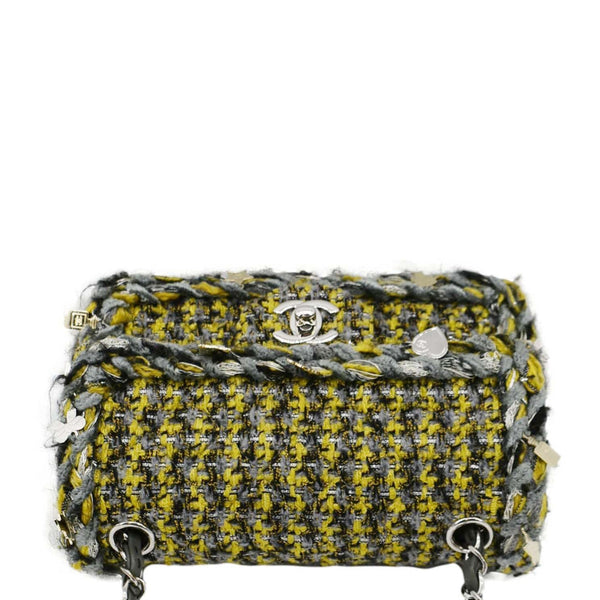 CHANEL mall Flap Crossbody Bag Multicolor upper look