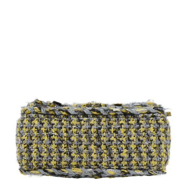 CHANEL mall Flap Crossbody Bag Multicolor lower look