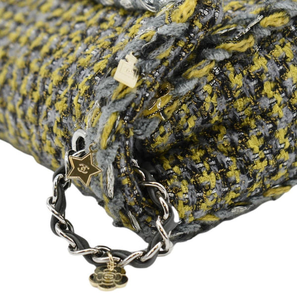 CHANEL mall Flap Crossbody Bag Multicolor lower left corner look