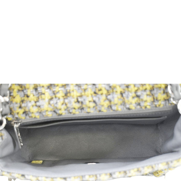 CHANEL mall Flap Crossbody Bag Multicolor inner look