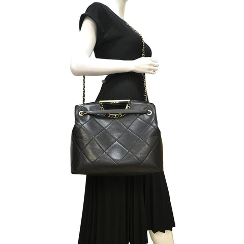 CHANEL Large A Real Catch Quilted Leather Shopping Tote Bag Black