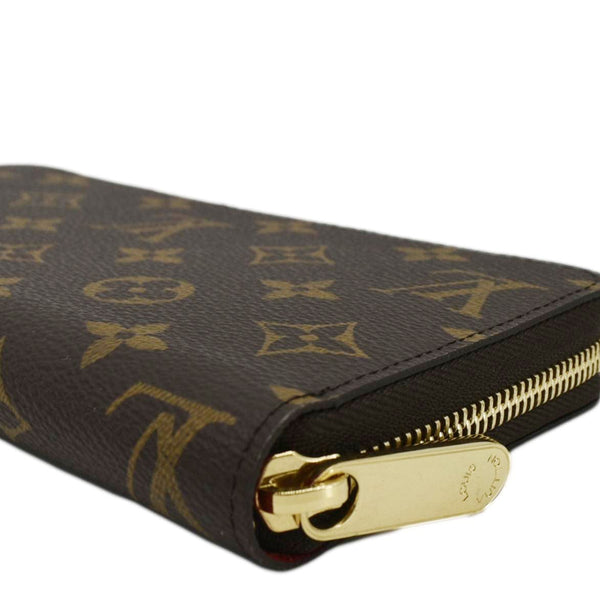LOUIS VUITTON Monogram Canvas Zippy Wallet Brown