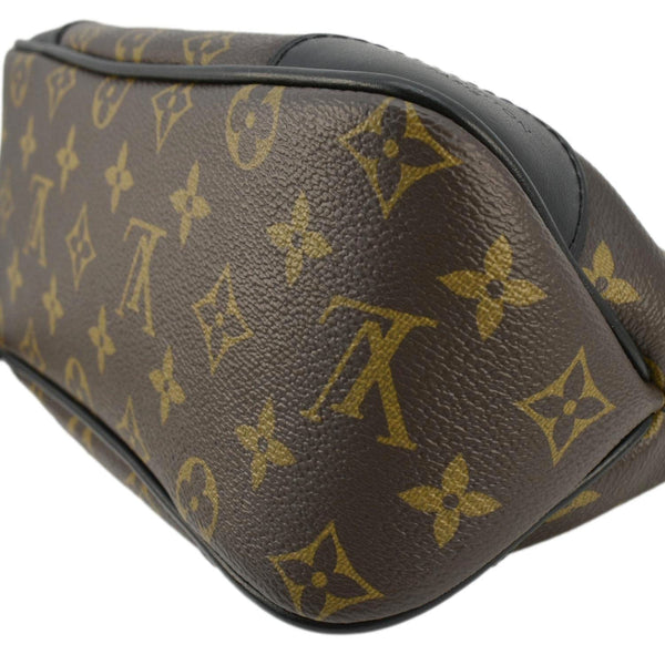 LOUIS VUITTON Boulogne Monogram Canvas Shoulder Bag Brown