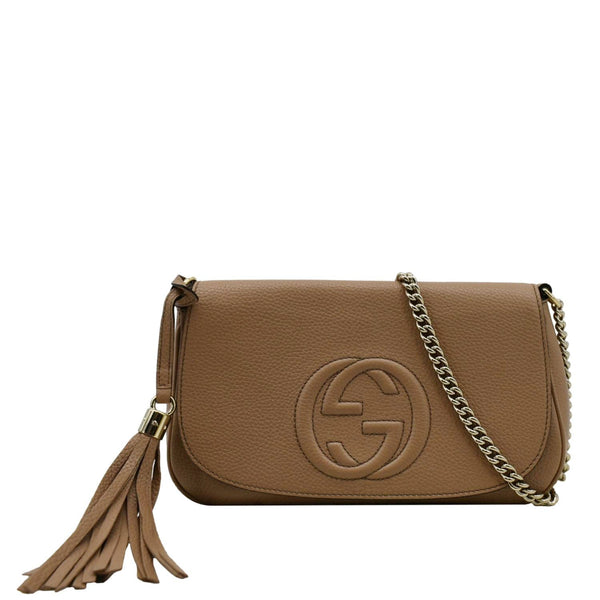 GUCCI Leather Chain Crossbody Bag Rose Beige front look