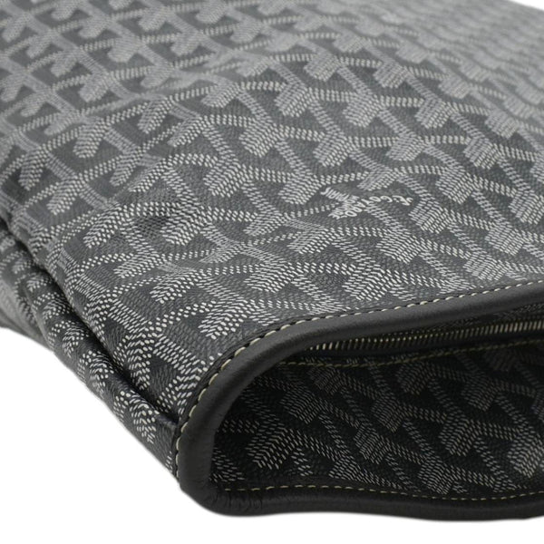 GOYARD Shoulder Bag Blac upper left cirner look