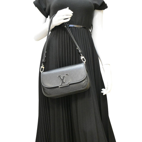 LOUIS VUITTON Leather Shoulder Bag Black dummy look