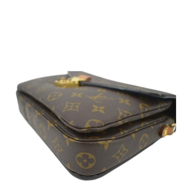 LOUIS VUITTON  Metis Pochette Monogram Canvas Crossbody Bag Brown