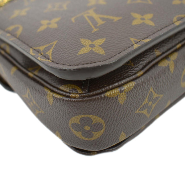 LOUIS VUITTON  Metis Pochette Monogram Canvas Crossbody Bag Brown