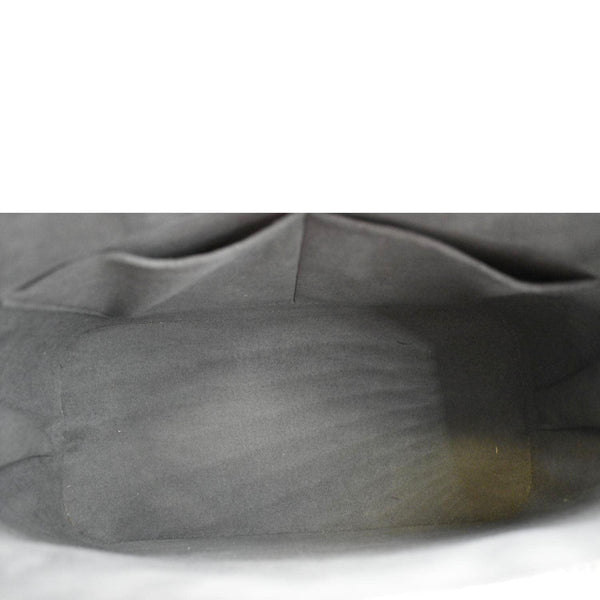 LOUIS VUITTON eather Satchel Bag Black inner look