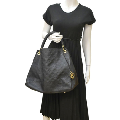 LOUIS VUITTON Artsy MM Empreinte Leather Shoulder Bag Navy Blue