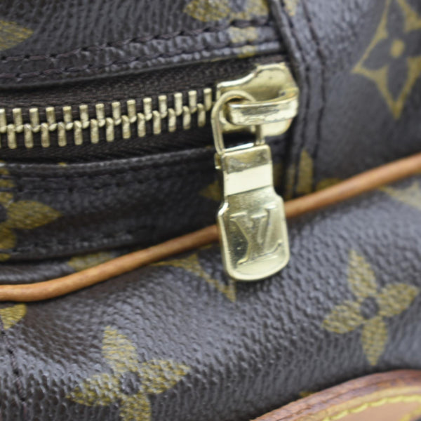 LOUIS VUITTON Nile Vintage Monogram Canvas Crossbody Shoulder Bag