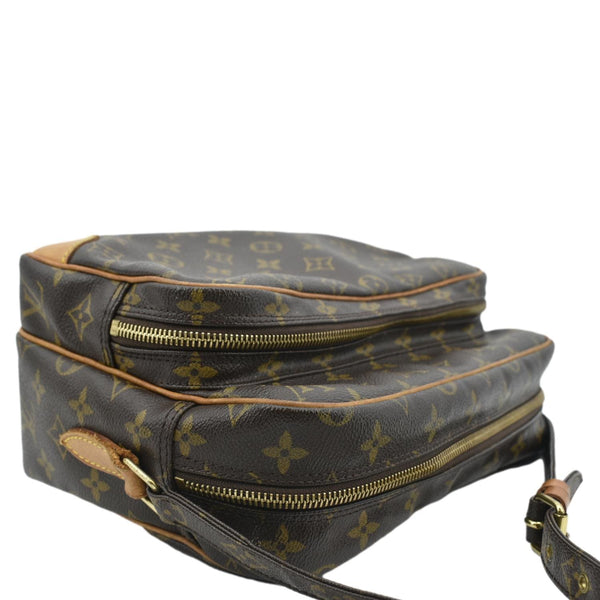 LOUIS VUITTON Nile Vintage Monogram Canvas Crossbody Shoulder Bag