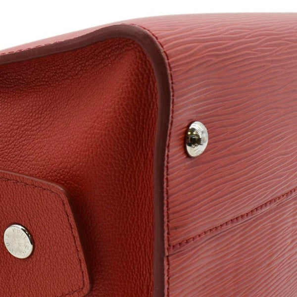 LOUIS VUITTON Vaneau MM Epi Leather Shoulder Bag Red