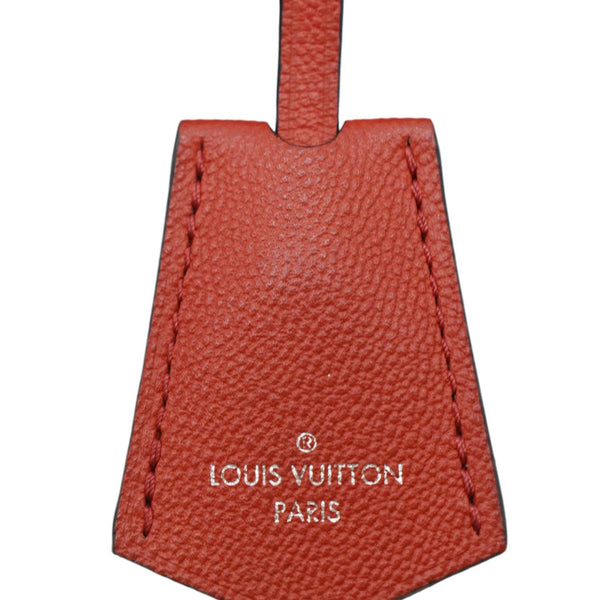 LOUIS VUITTON Vaneau MM Epi Leather Shoulder Bag Red