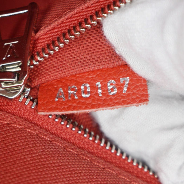 LOUIS VUITTON Vaneau MM Epi Leather Shoulder Bag Red