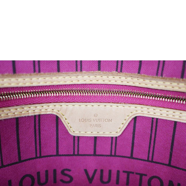 LOUIS VUITTON Neverfull GM Monogram Canvas Shoulder Bag Fuchsia
