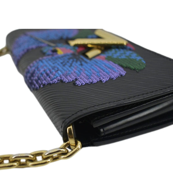 LOUIS VUITTON Twist Sequin Bird Epi Leather Chain Clutch Black