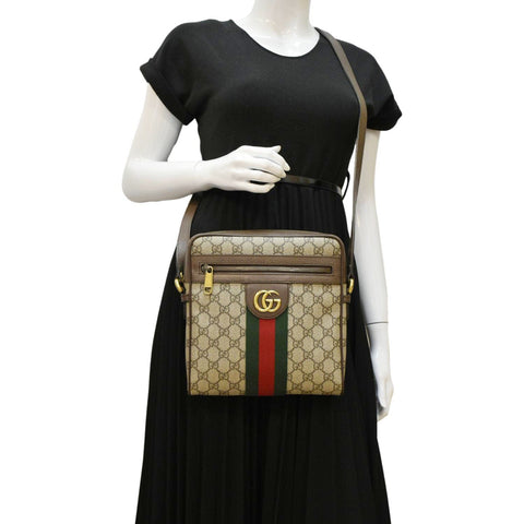 GUCCI Ophidia Small GG Canvas Messenger Bag Beige dummy look