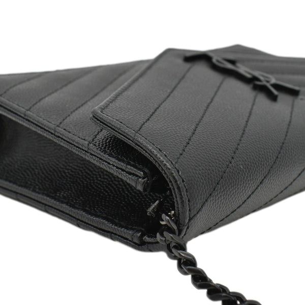 YVES SAINT LAURENT Grain De Poudre Crossbody Chain Bag Black right corner look