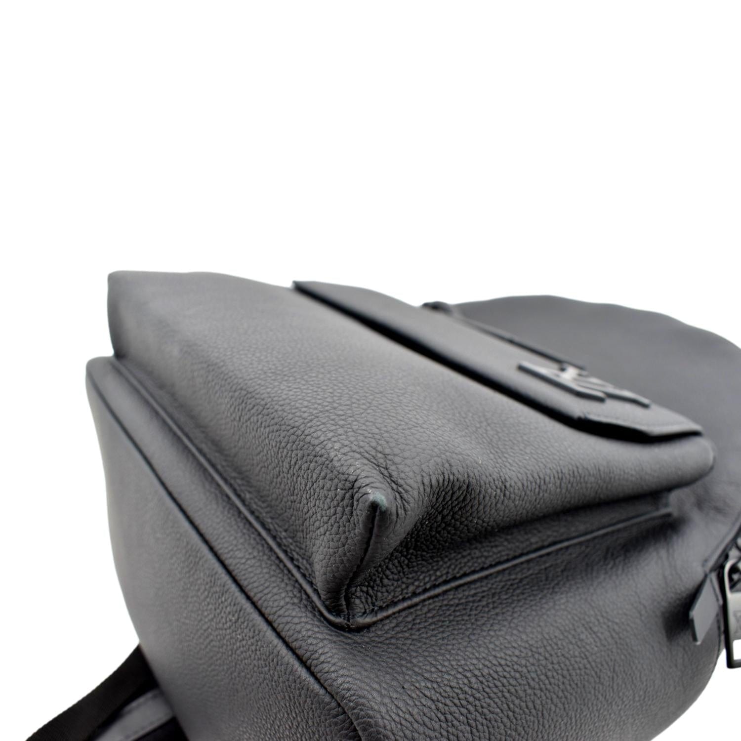 Louis Vuitton Men's Takeoff Kaki Aerogram Leather Backpack Travel at  1stDibs  takeoff backpack louis vuitton price, louis vuitton aerogram  backpack, louis vuitton takeoff backpack price