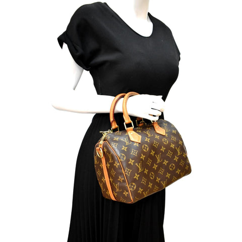LOUIS VUITTON Speedy 25 Monogram Canvas Satchel Bag Brown