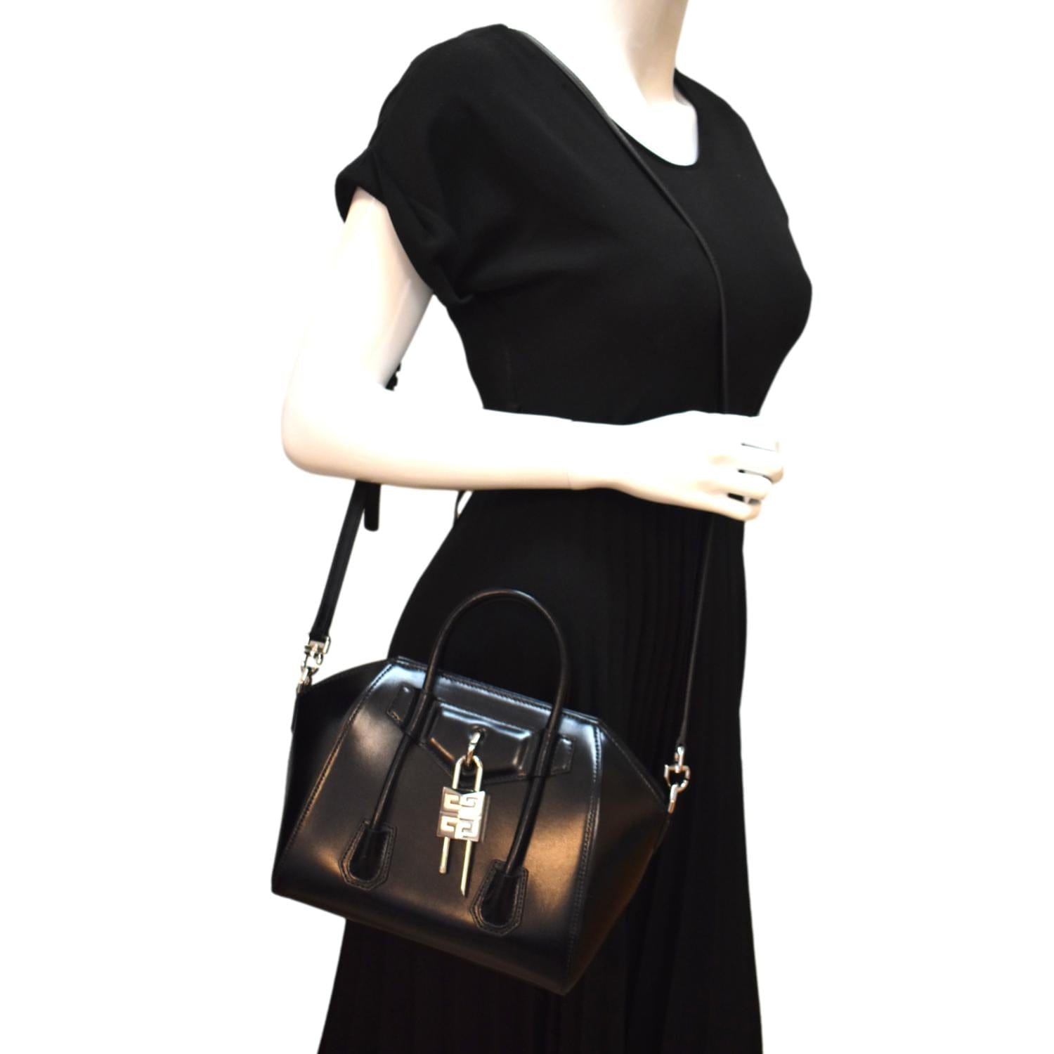 Givenchy - Mini Antigona Bag in Box Leather