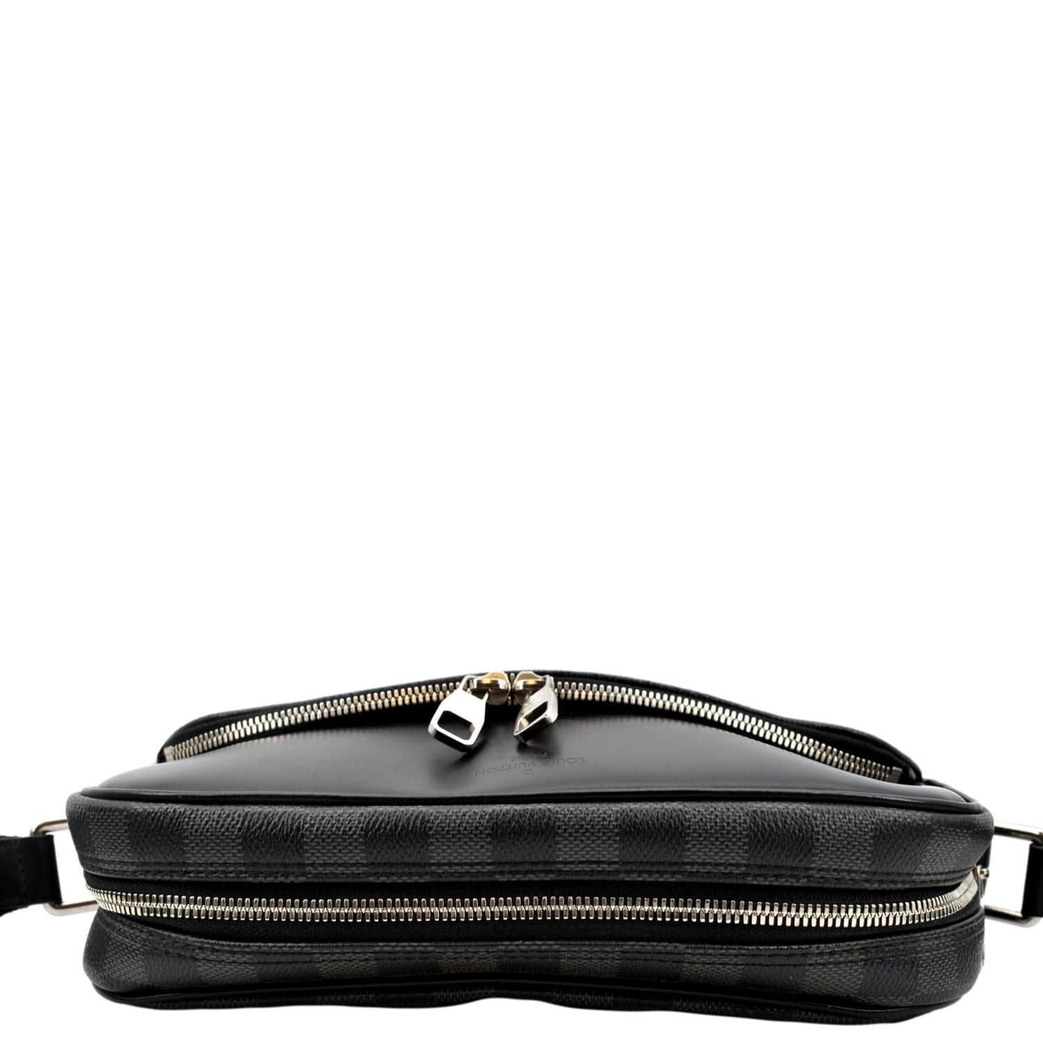 Louis Vuitton Kasai Clutch Damier Graphite Black
