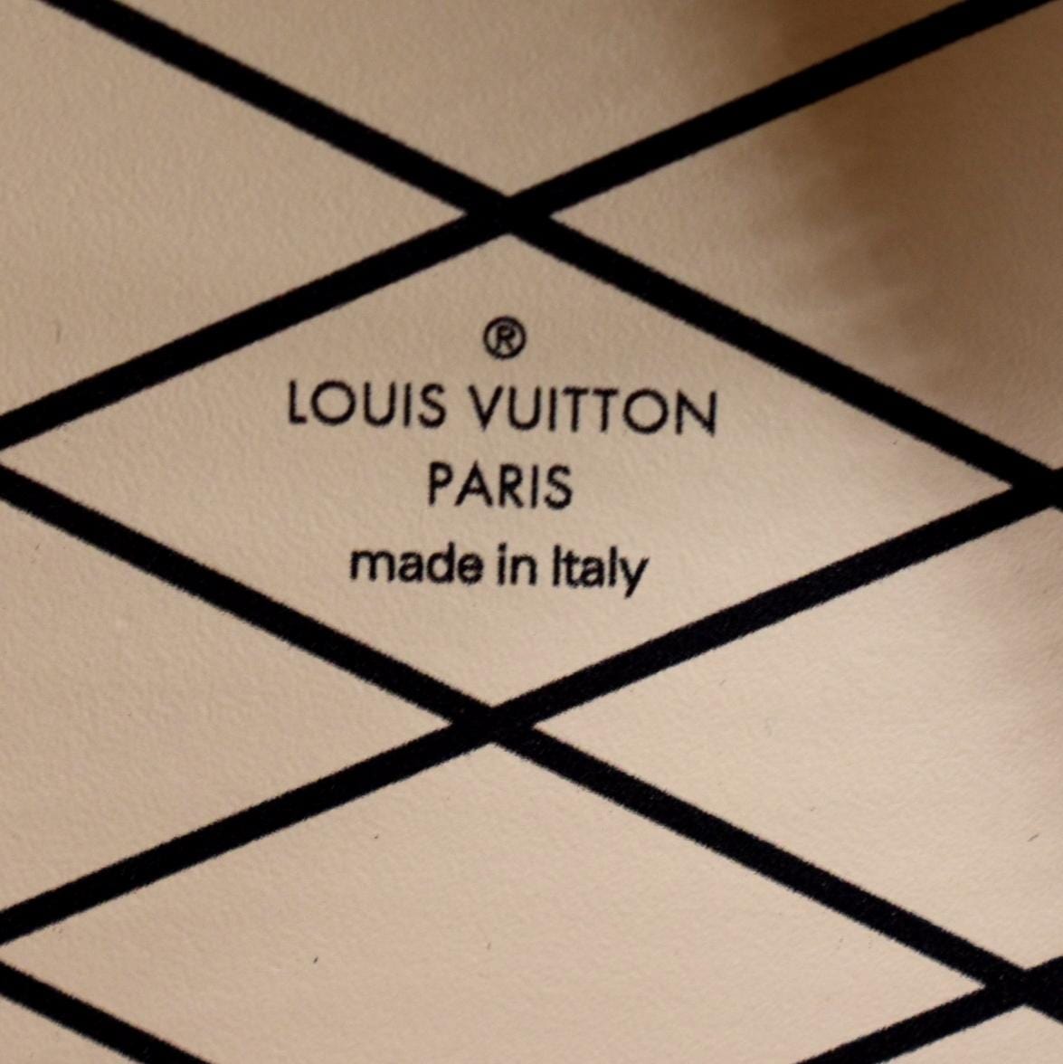 LOUIS VUITTON Reverse Monogram Mini Boite Chapeau 1293741