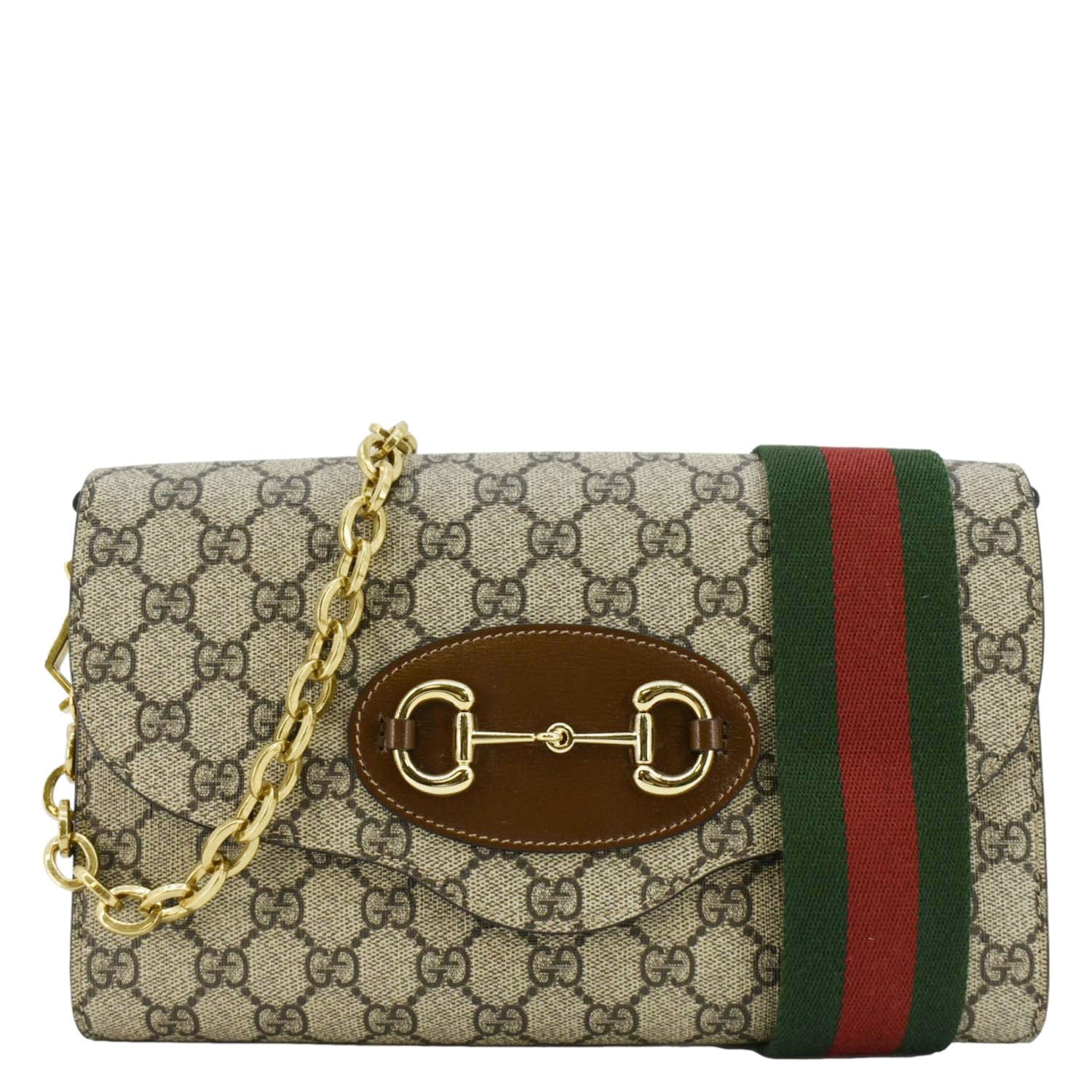GUCCI Horsebit 1955 Small GG Supreme Canvas Beige Shoulder Bag front side look