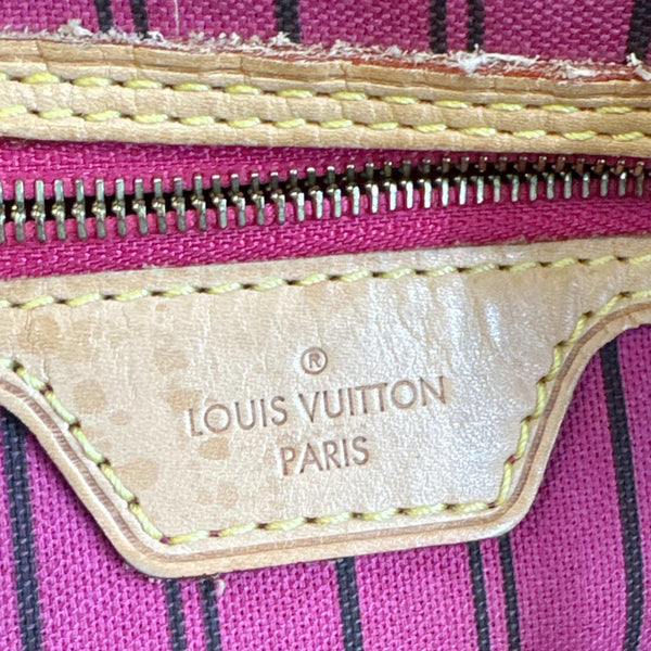 LOUIS VUITTON Delightful MM Monogram Canvas Hobo Shoulder Bag Brown