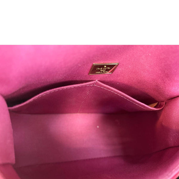 LOUIS VUITTON Pasadena Monogram Vernis Leather Shoulder Bag Red