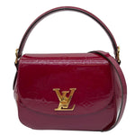 LOUIS VUITTON Pasadena Monogram Vernis Leather Shoulder Bag Red