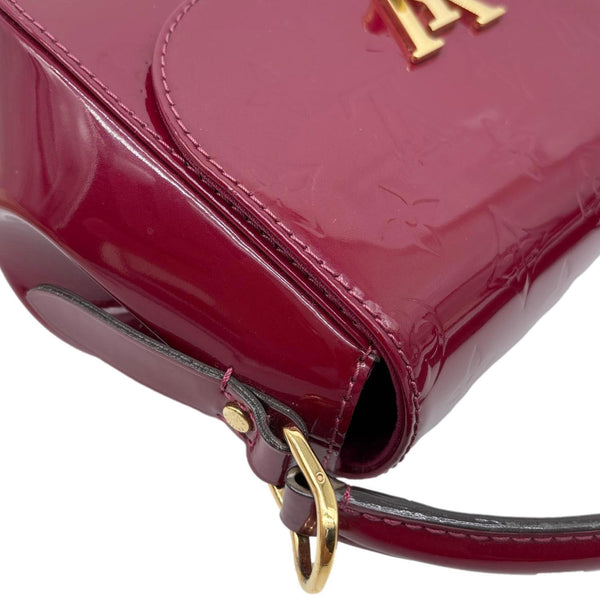 LOUIS VUITTON Pasadena Monogram Vernis Leather Shoulder Bag Red