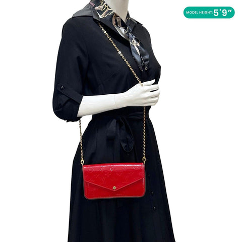 LOUIS VUITTON Felicie Pochette Monogram Vernis Crossbody Bag Red