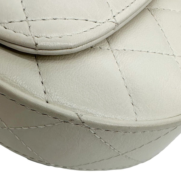 CHANEL Aged Quilted Calfskin Leather Top Handle Clutch With Chain White