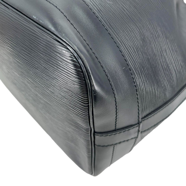 LOUIS VUITTON Noe Epi Leather Bucket Bag Black