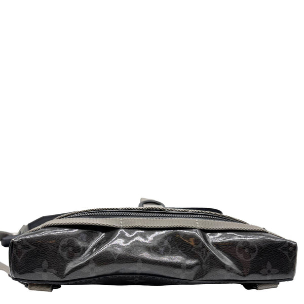 LOUIS VUITTON Messenger PM Monogram Eclipse Glaze Canvas Crossbody Bag Black